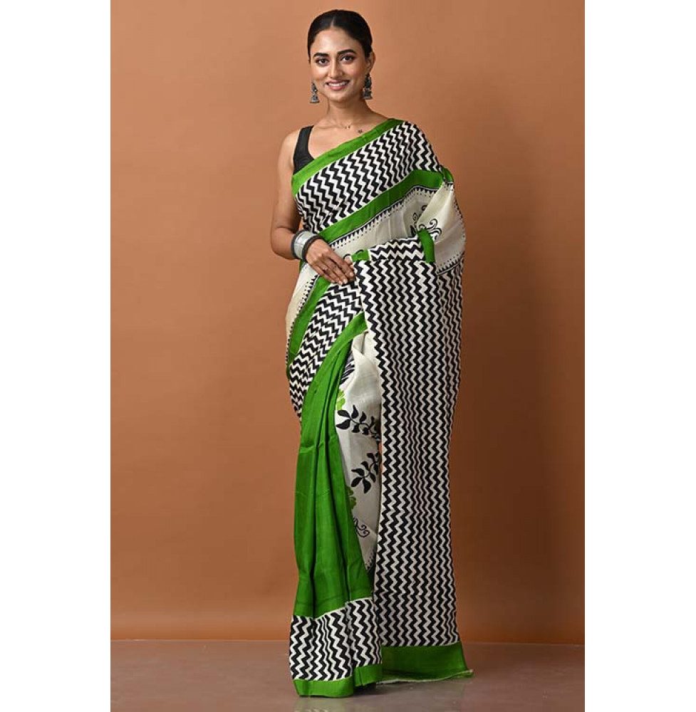 Buy DHREY CREATION Printed Bandhani Pure Silk, Art Silk Dark Green Sarees  Online @ Best Price In India | Flipkart.com